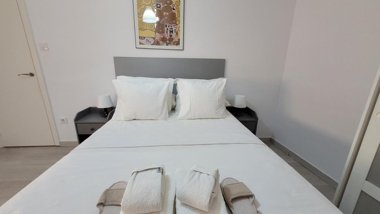Apartaments B O D Collblanc L'Hospitalet de Llobregat Extérieur photo